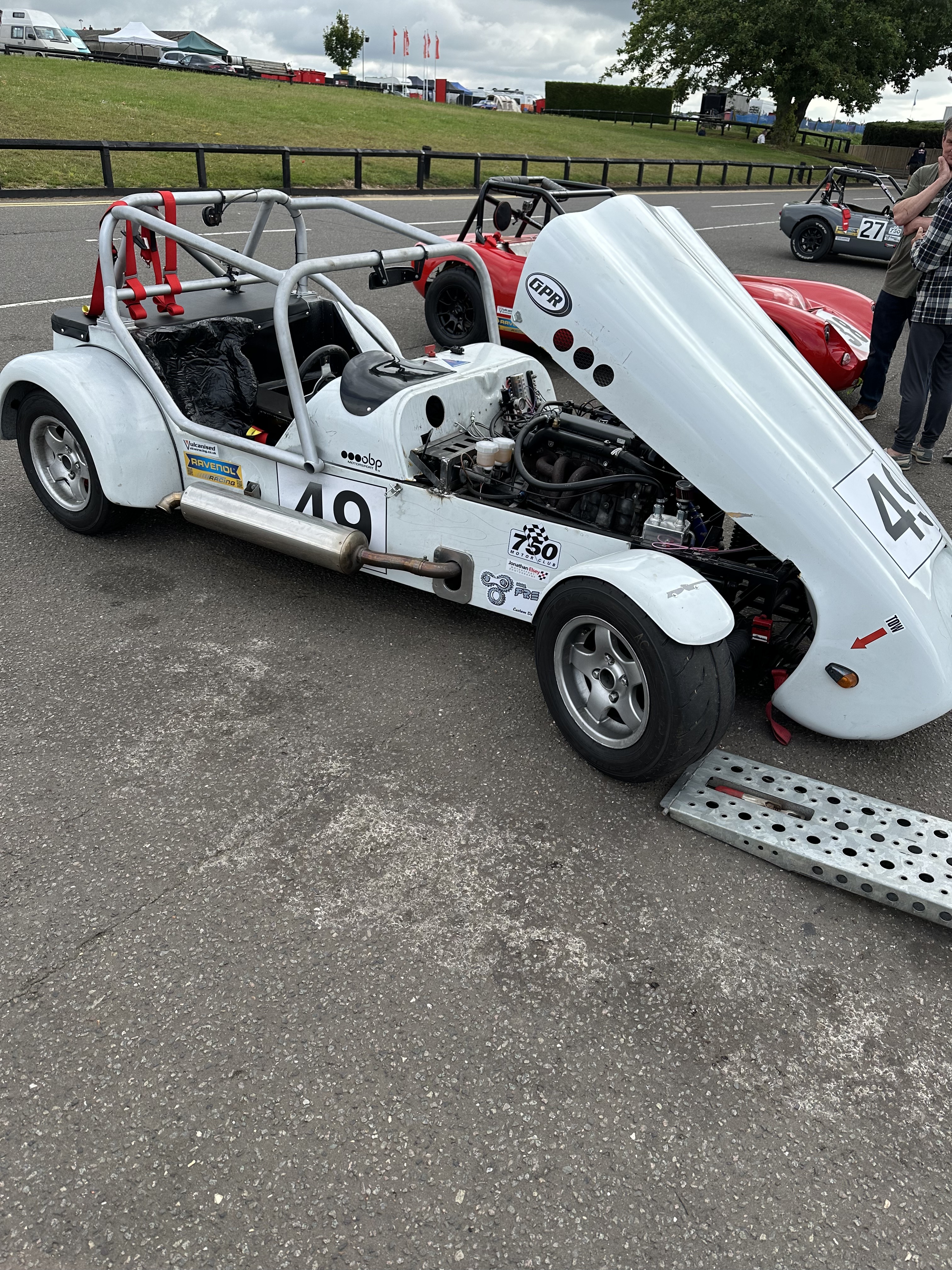 Car in pits at Snetterton